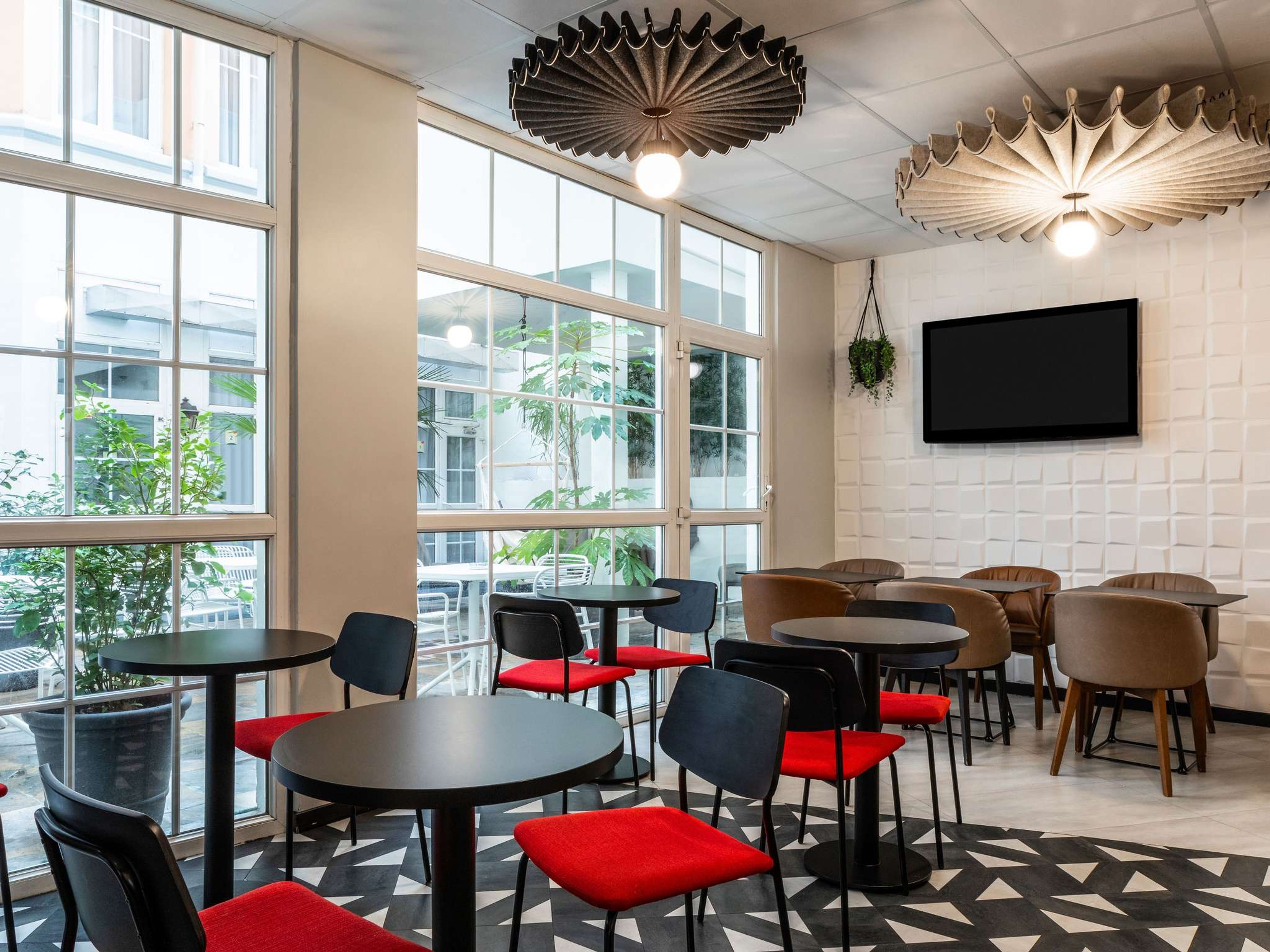 Wojo Paris 18 - Ibis Ornano Montmartre Nord