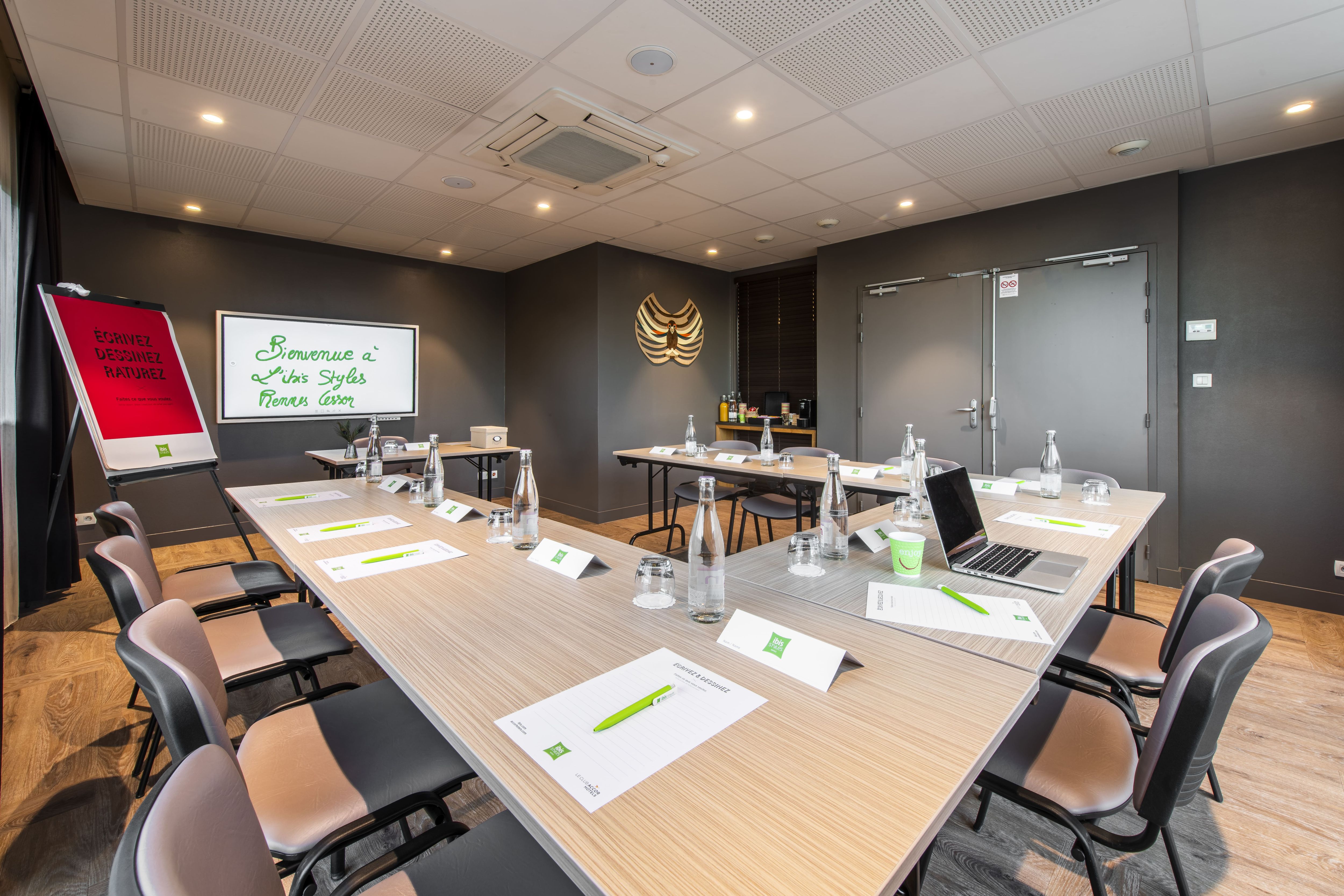 Wojo Rennes - Ibis styles Cesson