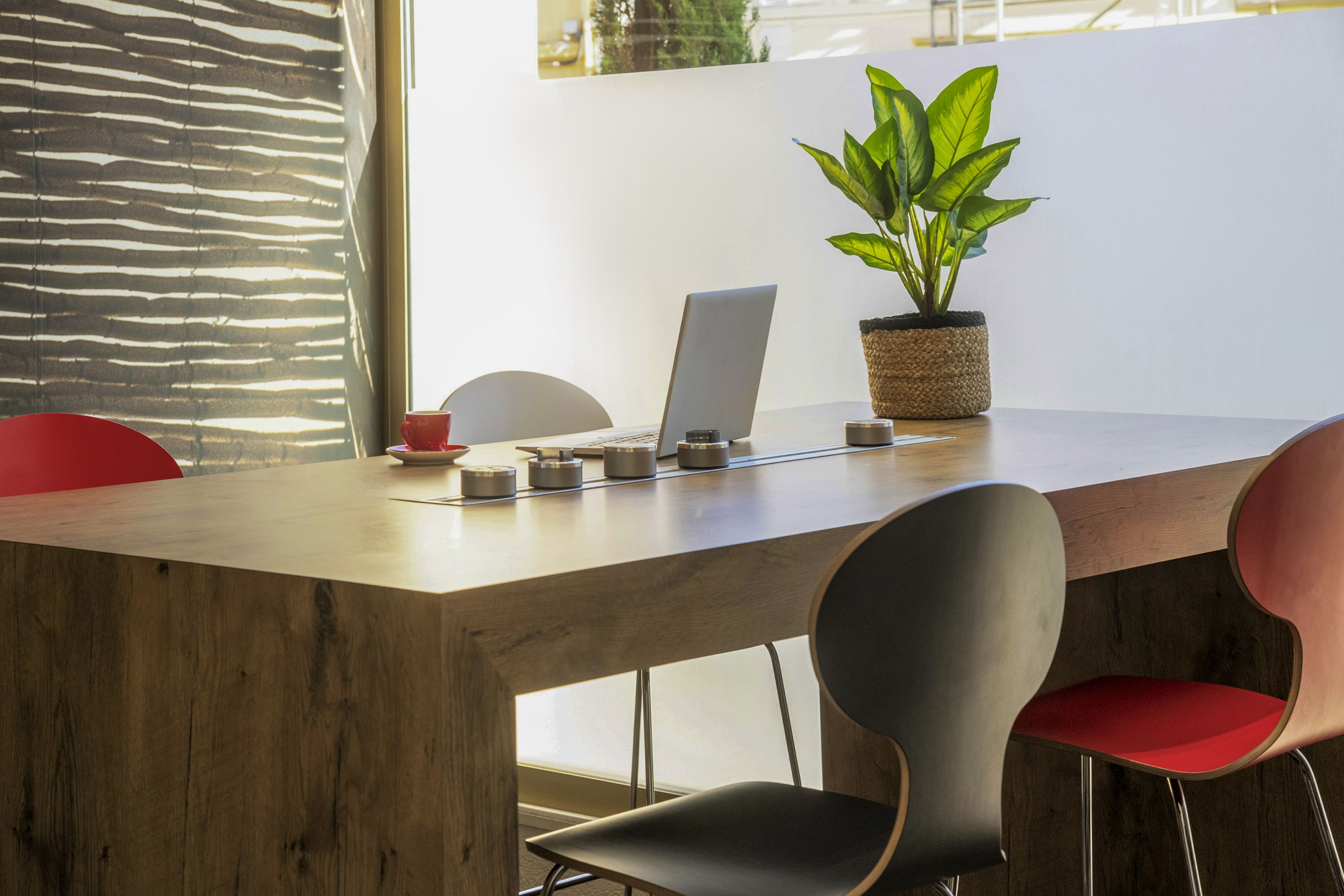 Wojo Cannes - Ibis Plage La Bocca