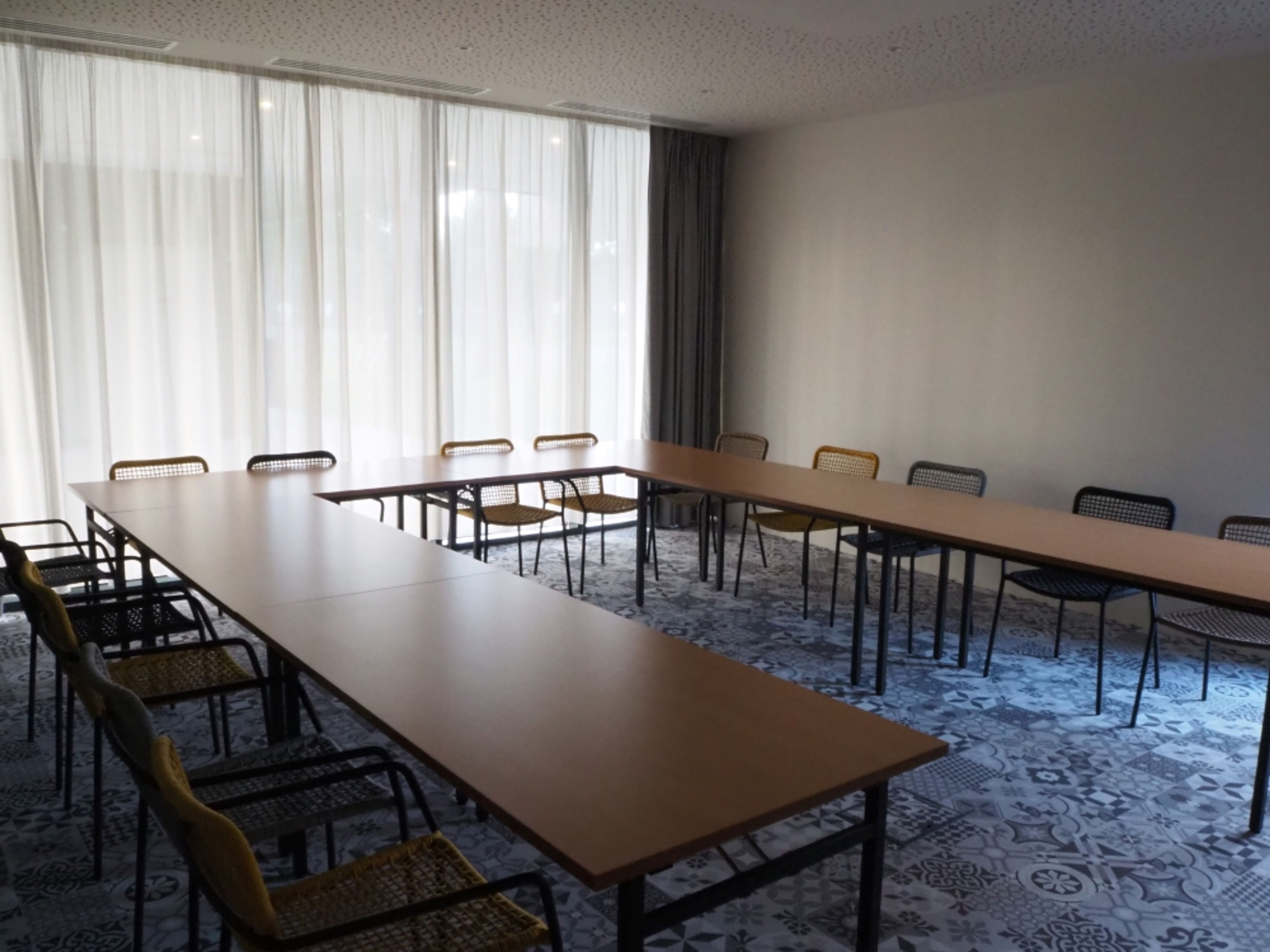 Salle de réunion – 16 personnes