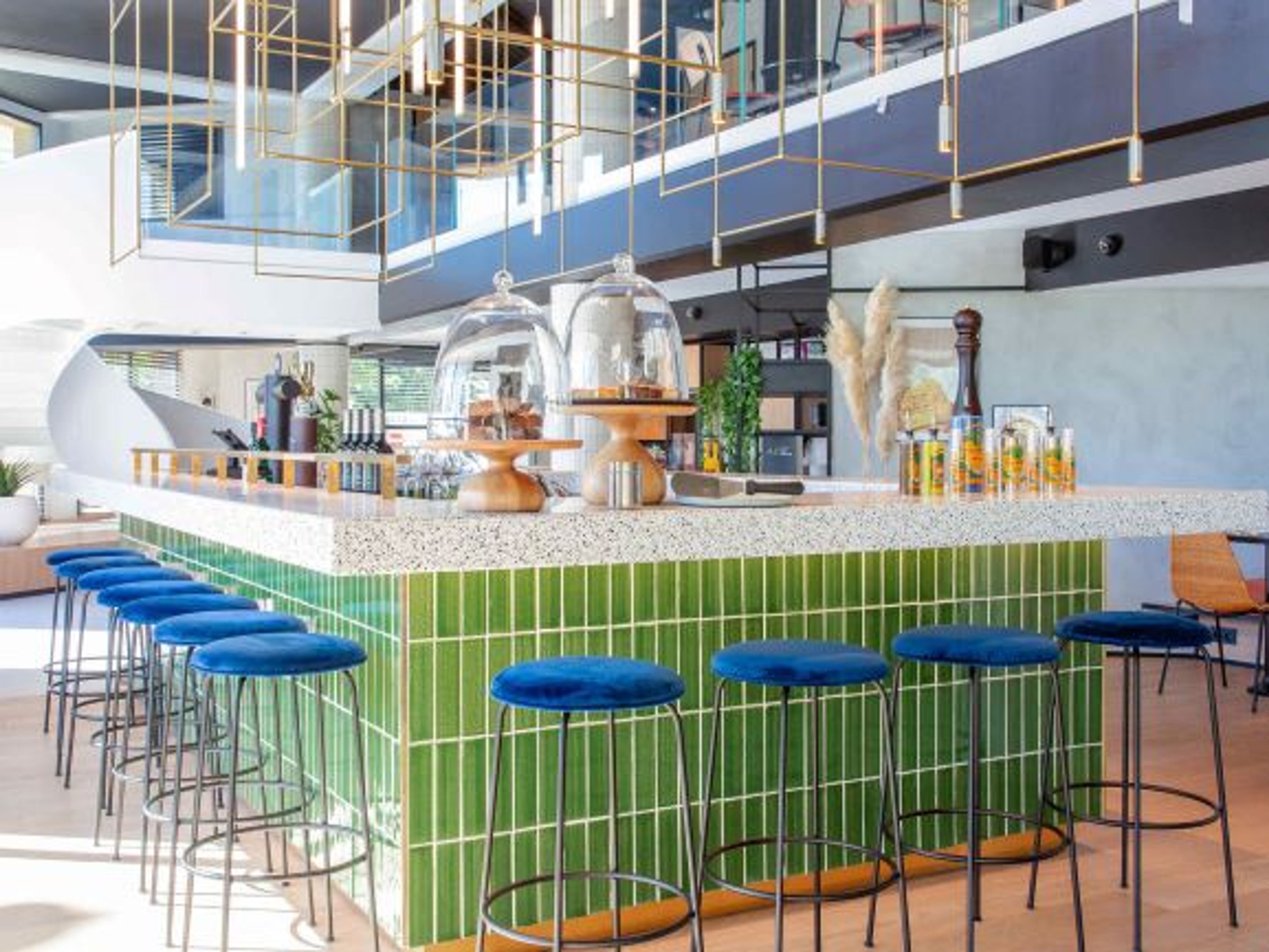 Wojo Nice - Ibis Aéroport Promenade