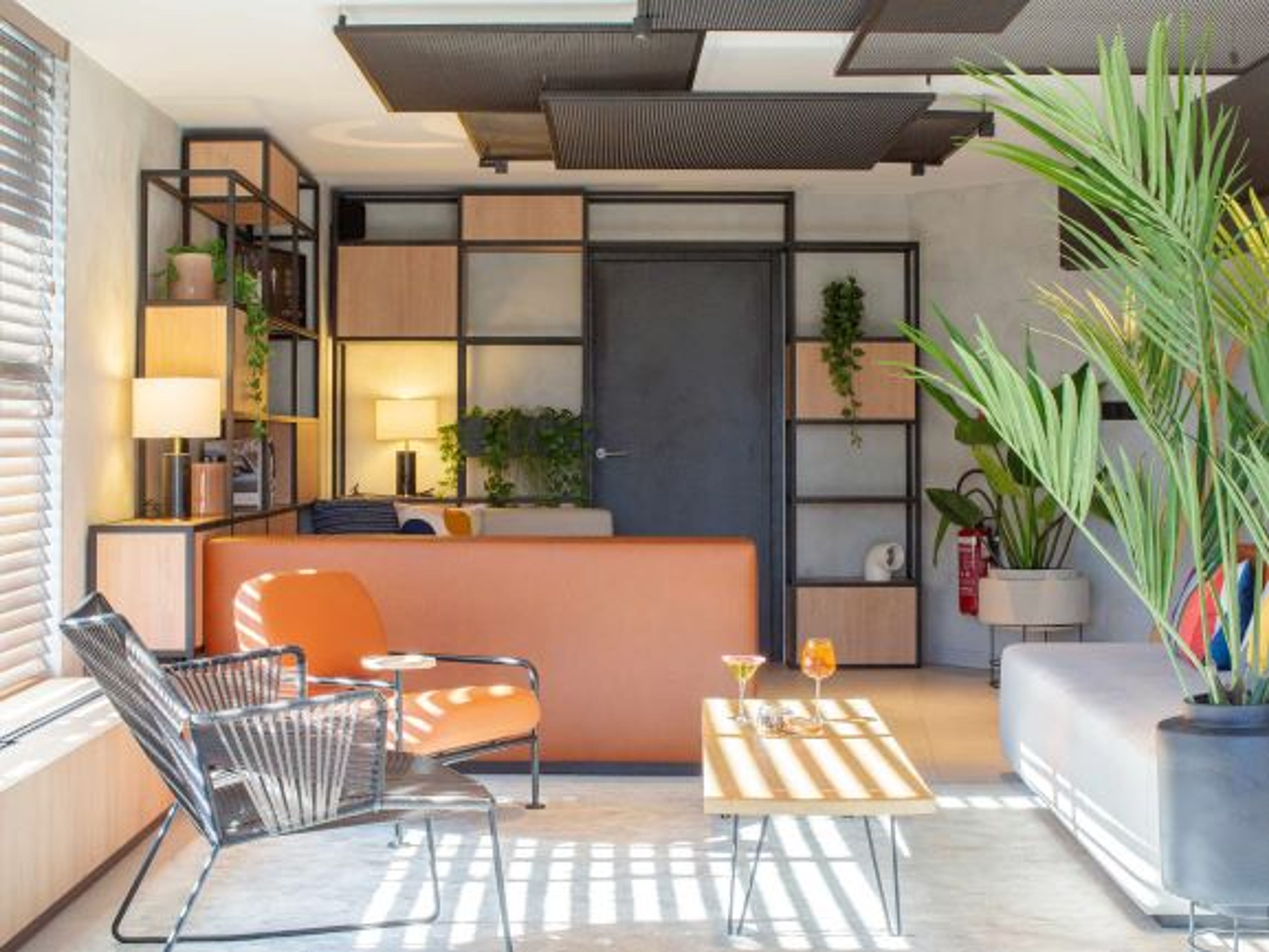 Wojo Nice - Ibis Aéroport Promenade