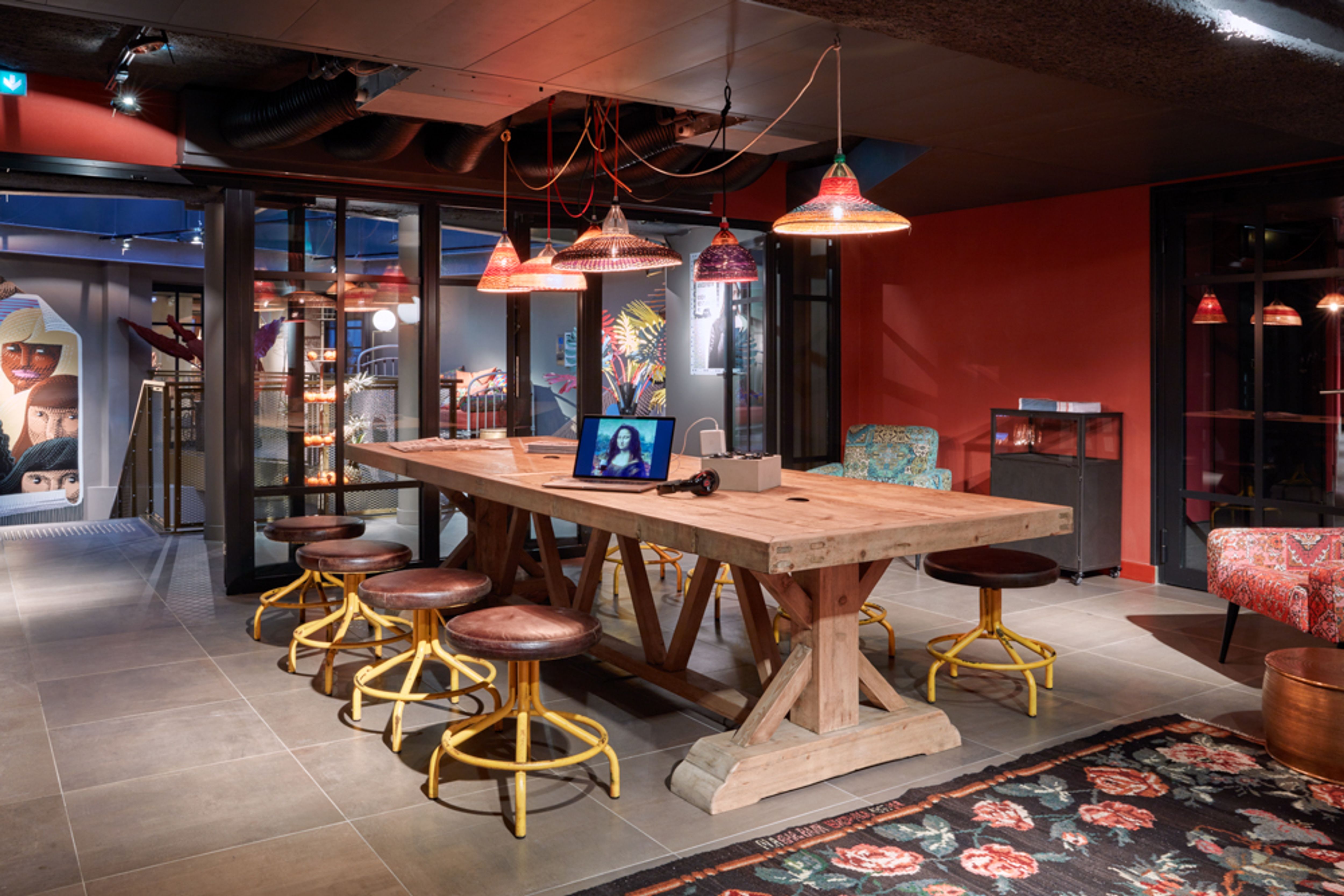 Wojo París 10 - 25hours Hotel Terminus Nord