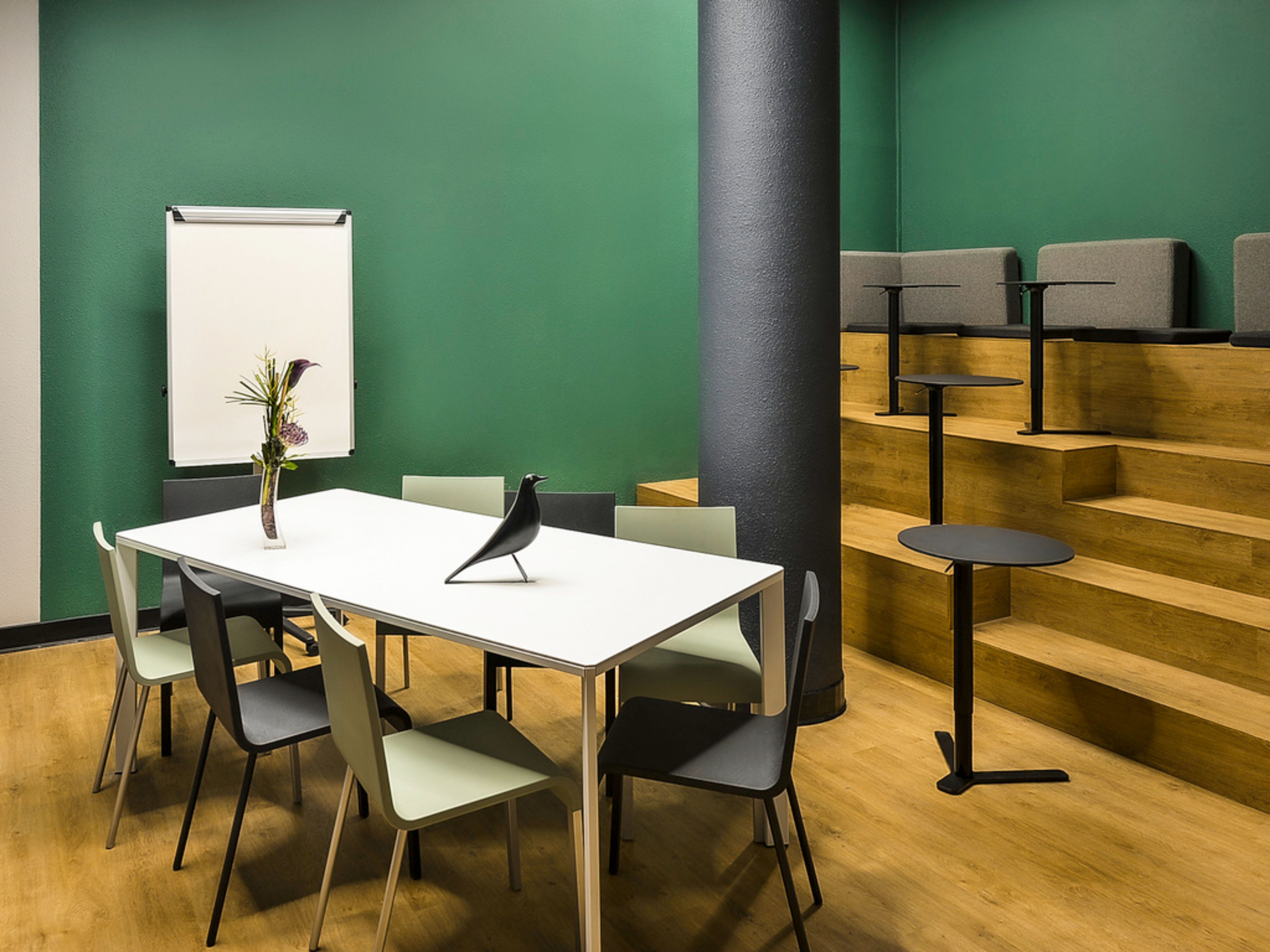 Salle de réunion - 8 personnes