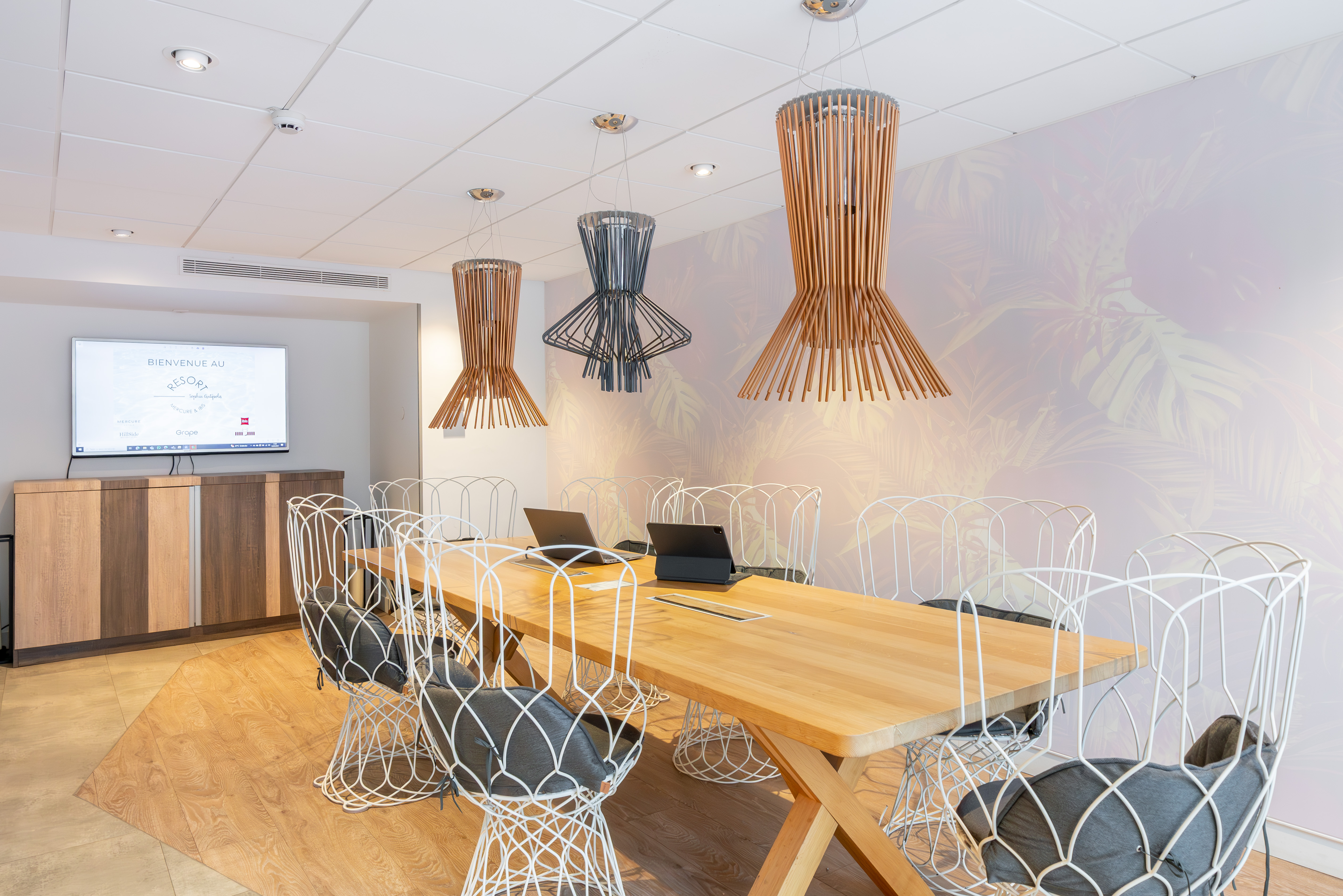 Espace de coworking 'connecté - semi privatif '