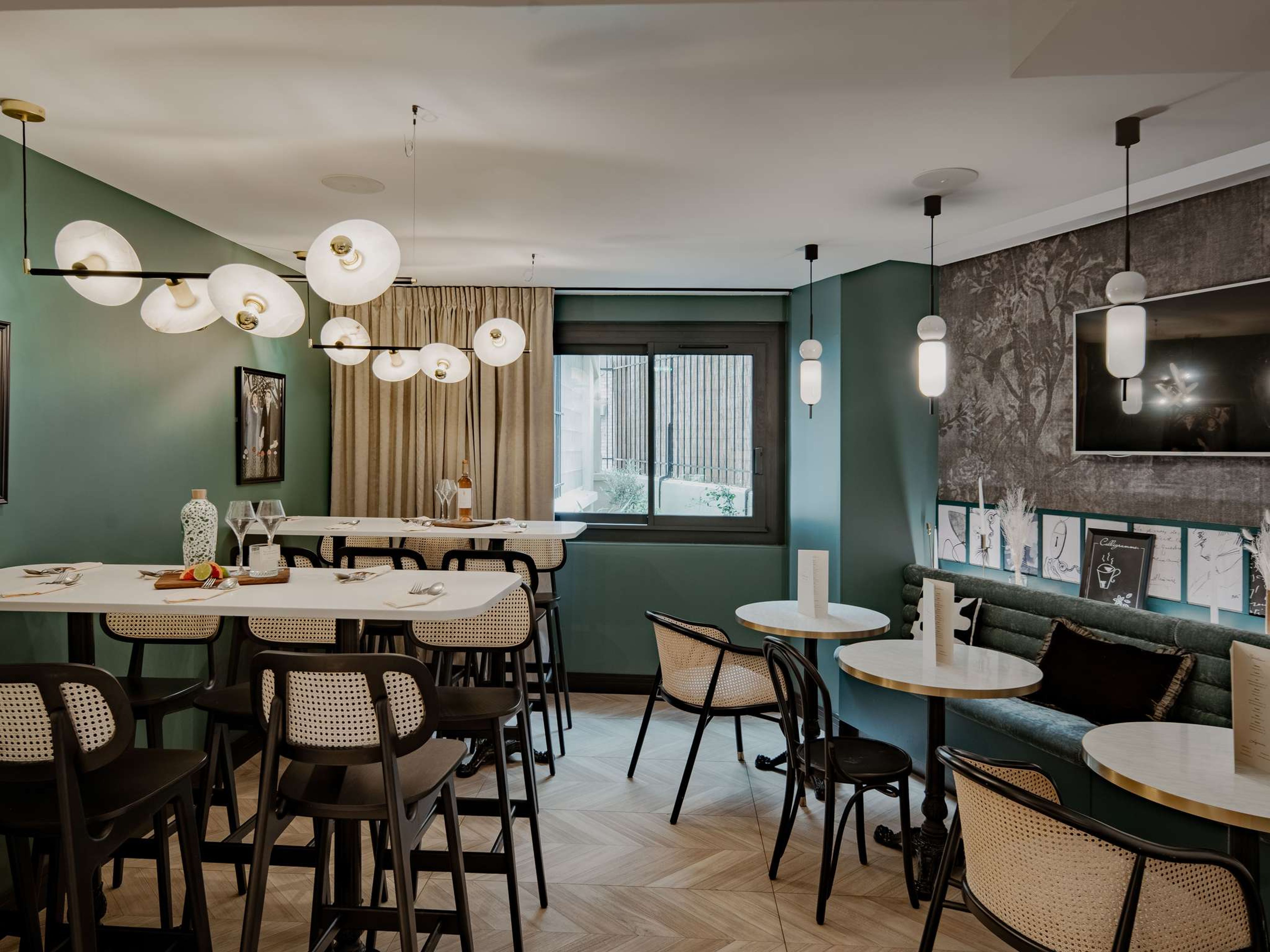 Wojo Paris - Mercure Tour Eiffel Pont Mirabeau