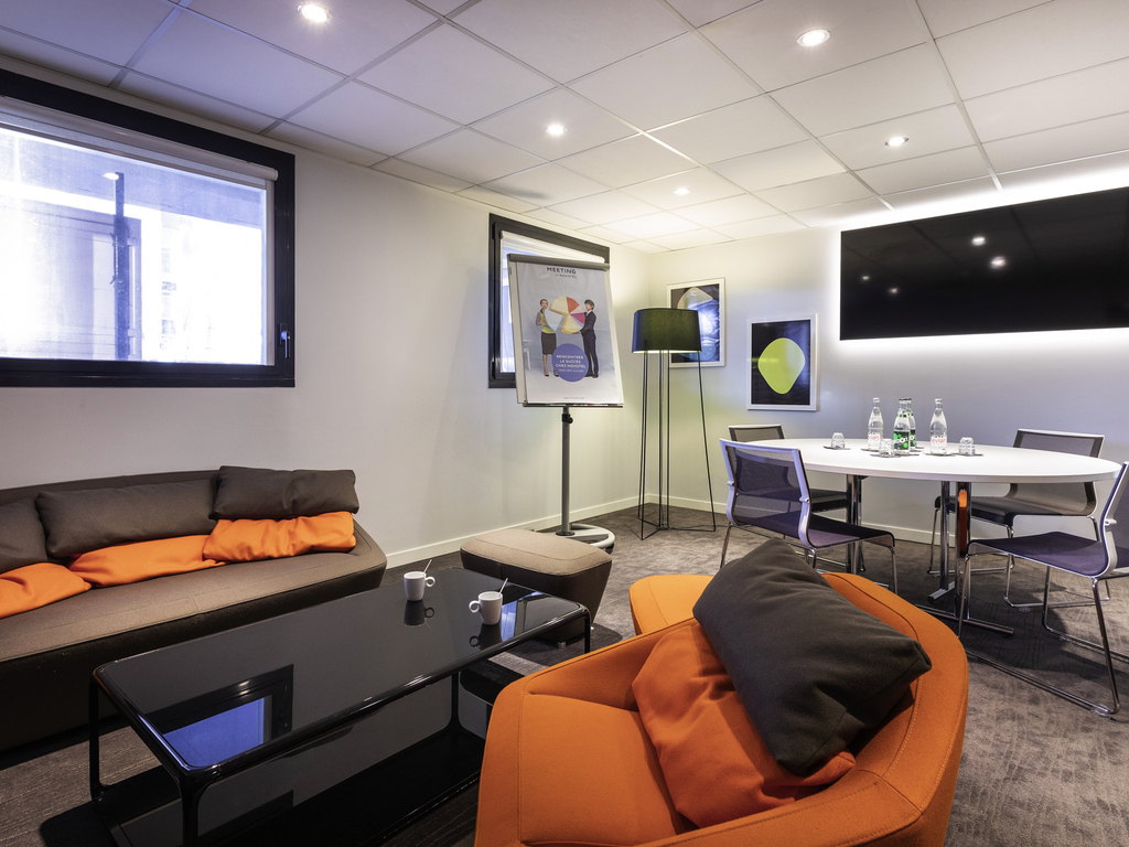 Salle de réunion - 6 personnes