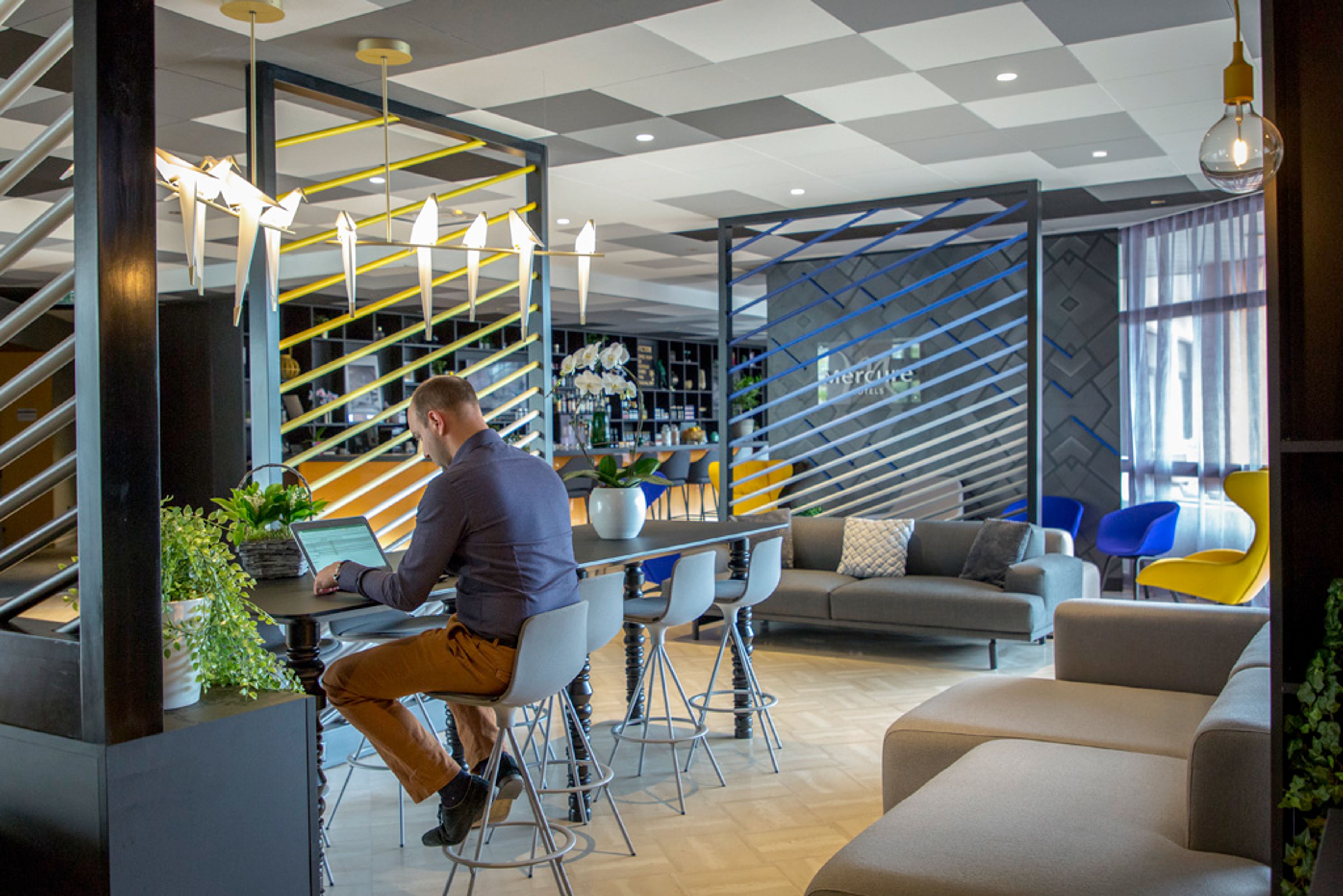 Wojo Hyères - Mercure Centre